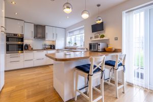 Kitchen- click for photo gallery